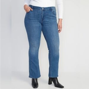 Old Navy Mid Rise Curvy Profile Bootcut  Jeans Pants